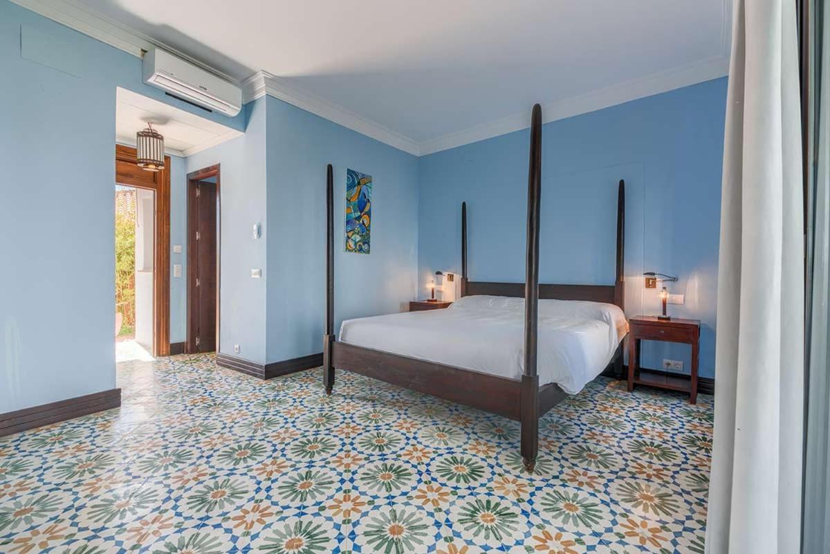 Apartamentos Turisticos Bahia De Trafalgar Саора Экстерьер фото