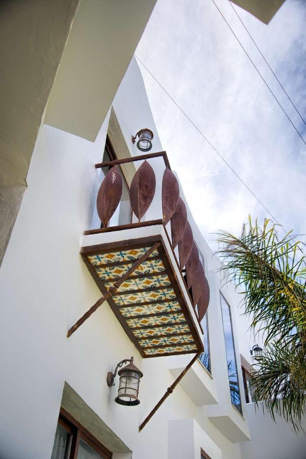 Apartamentos Turisticos Bahia De Trafalgar Саора Экстерьер фото